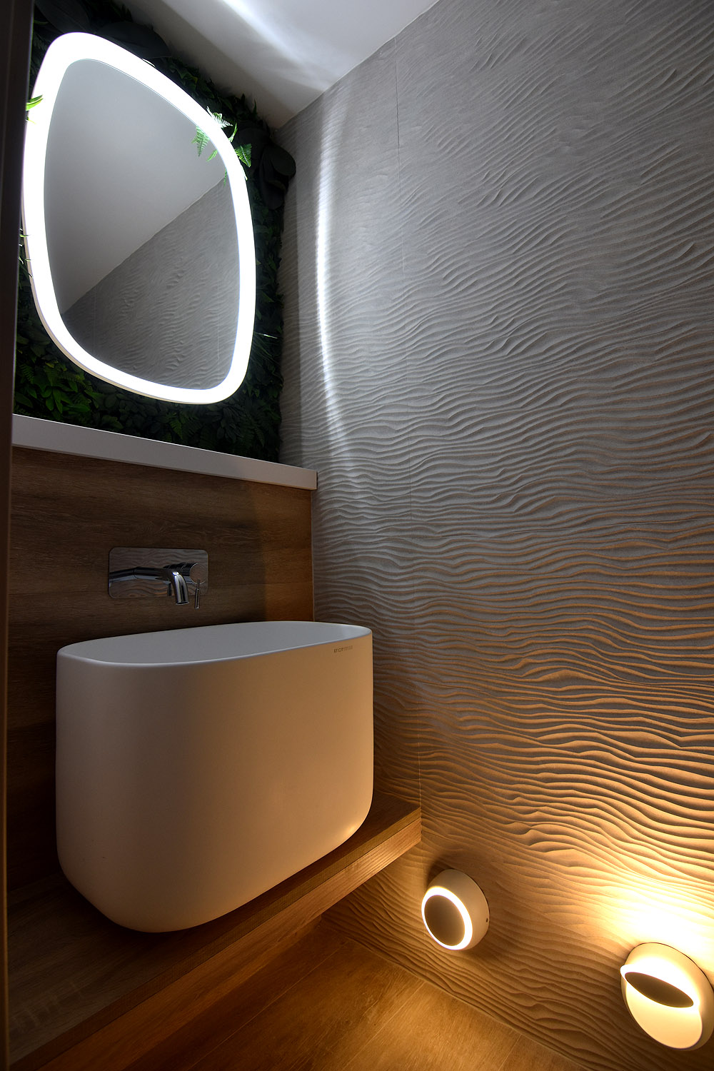 Cloakroom-Krion-basin-1